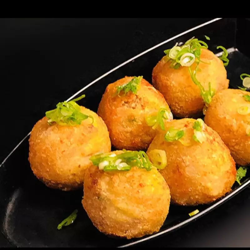 Salmão ball (10 Unid)