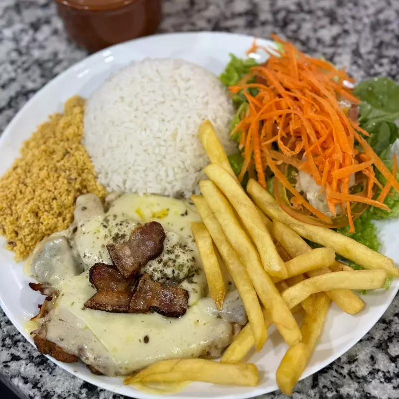 FILÉ DE FRANGO DO GORDÃO