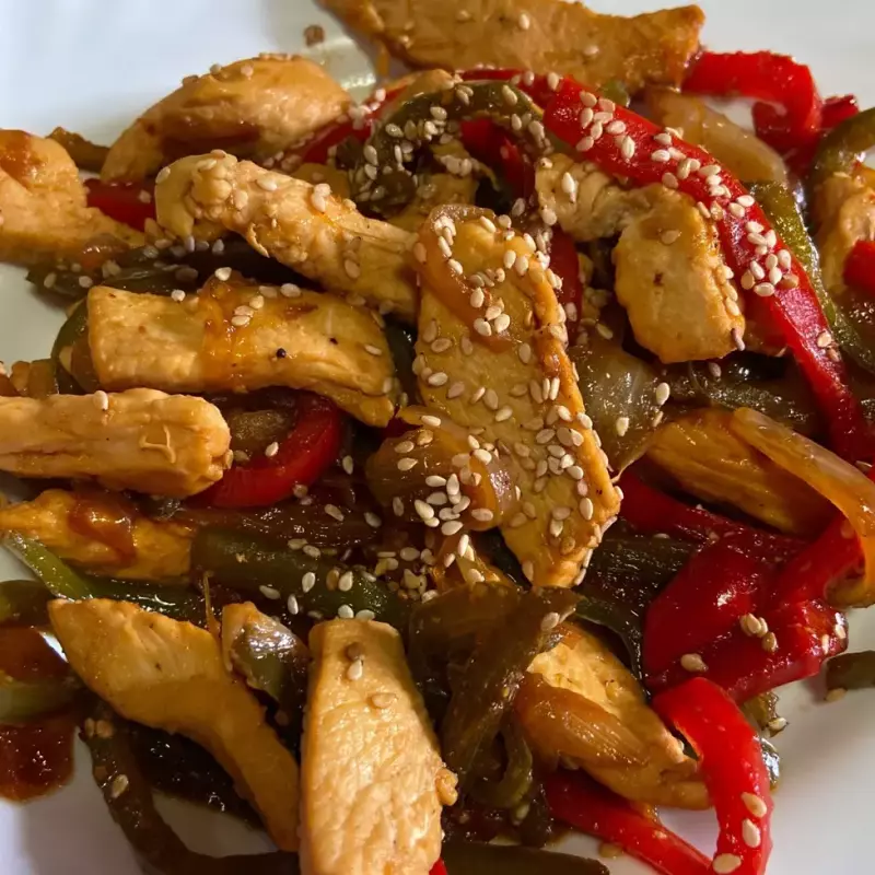 Pollo Thai