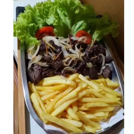 Filé com fritas