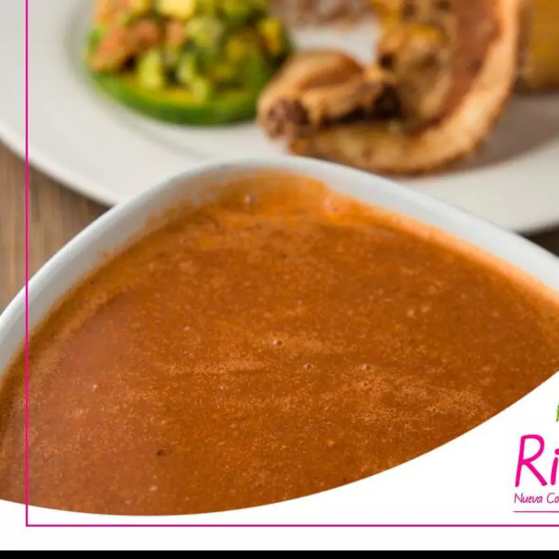 Cazuela Fríjoles carne desmechada