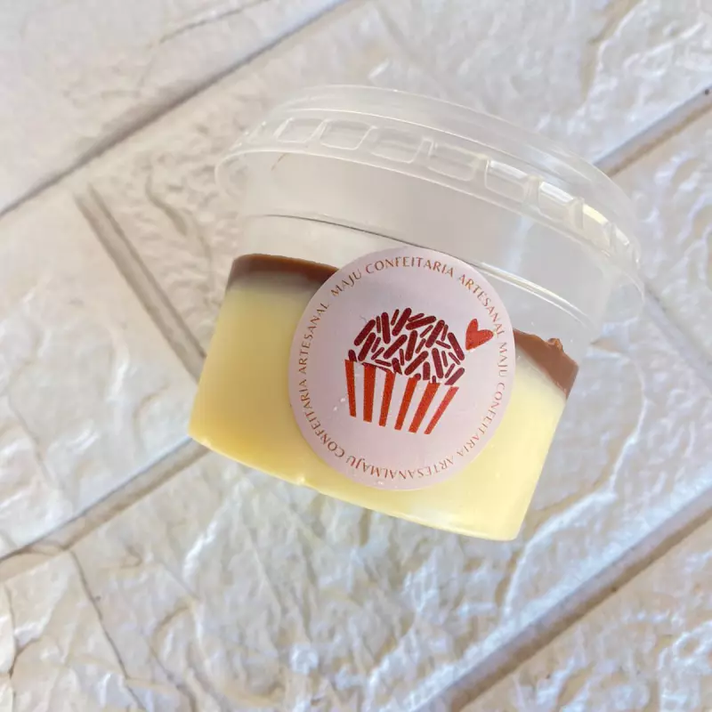 Mousse Maracujá + Ganache Chocolate