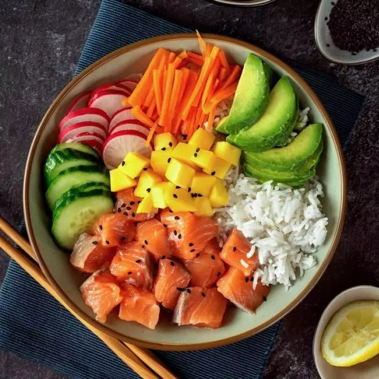 Poke Salmão e Camarão