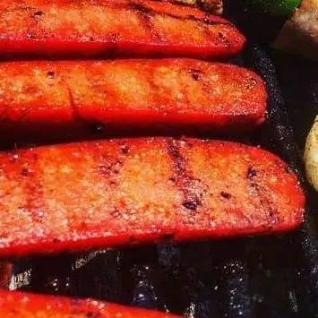 Orden de salchicha asada