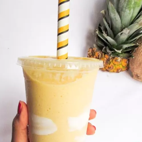 FRAPPE DE PIÑA COCO