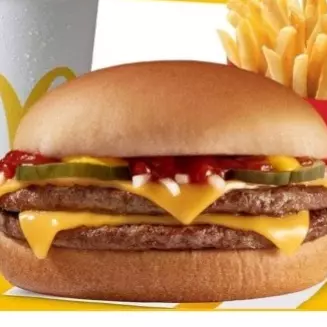 Doble Cheeseburger