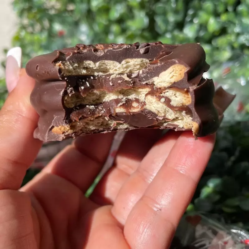 Alfajo de brigadeiro