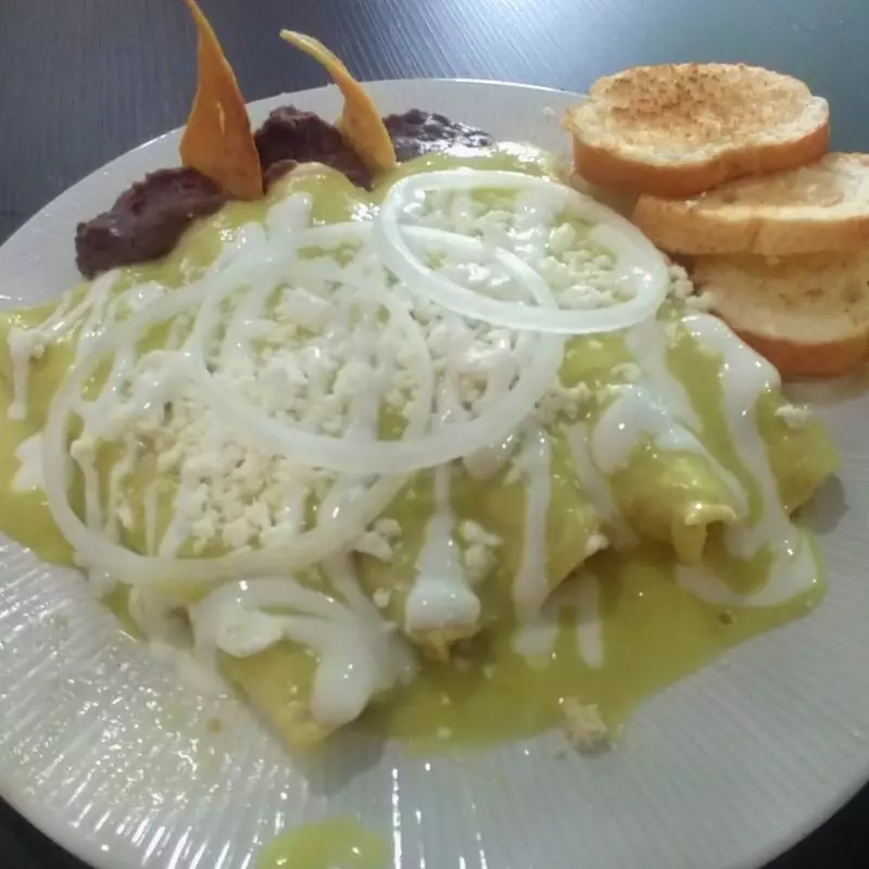 Enchiladas Verdes