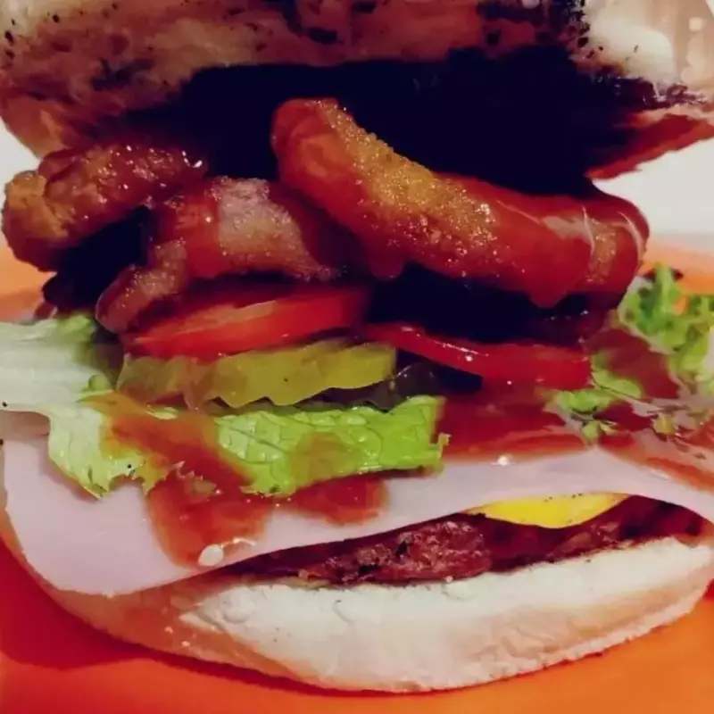 HAMBURGUESA TRADICIONAL SUPREMA