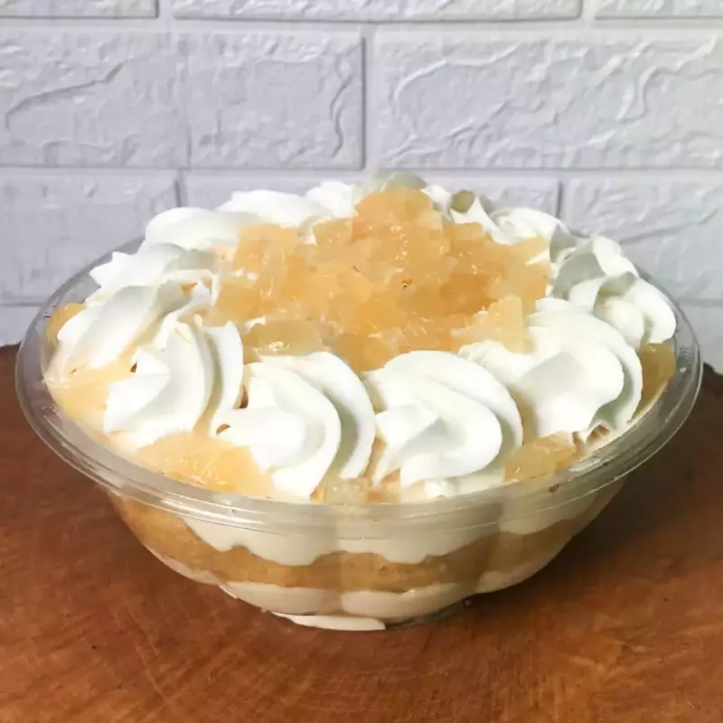 Sobremesa de abacaxi (X)