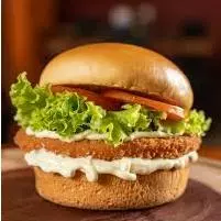 CHICKEN BURGUER