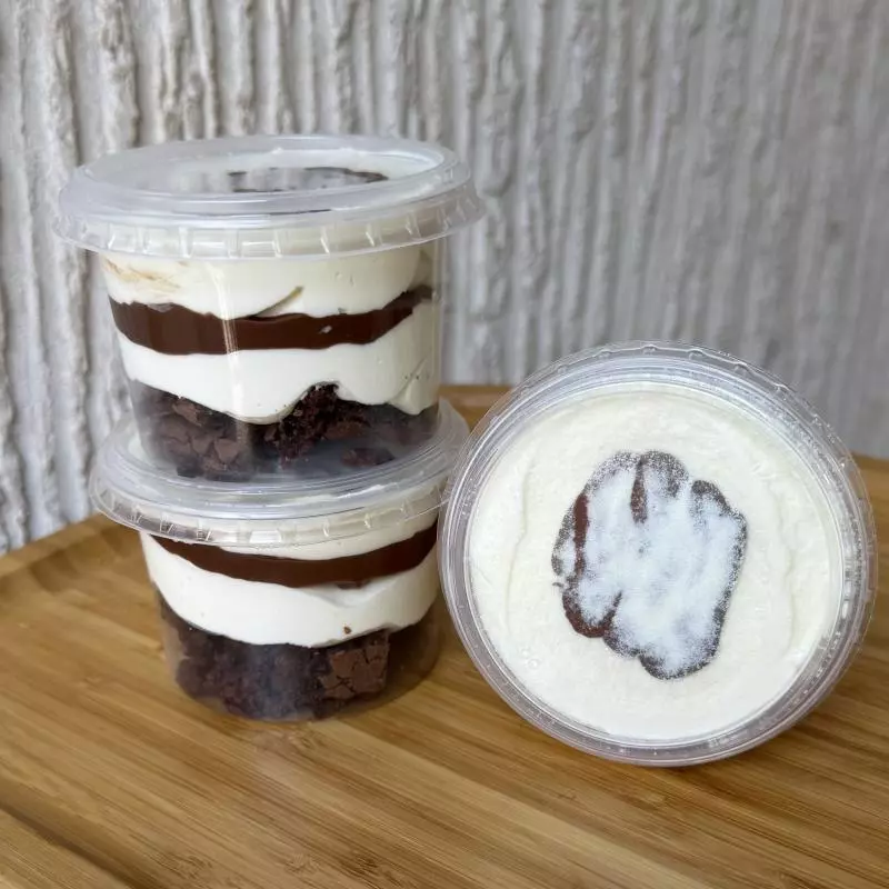 ESCONDIDINHO DE BROWNIE COM NUTELLA