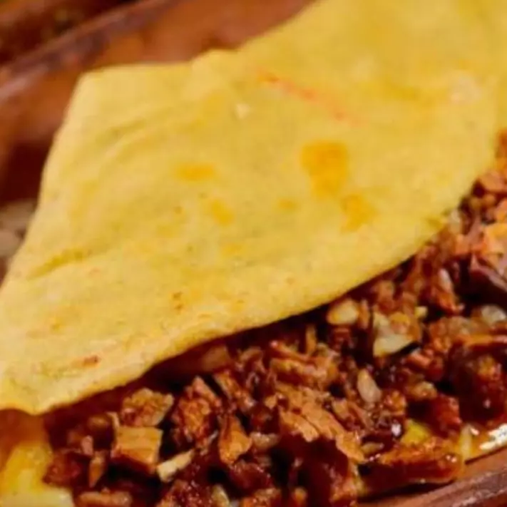 QUESADILLA DE PANCITA