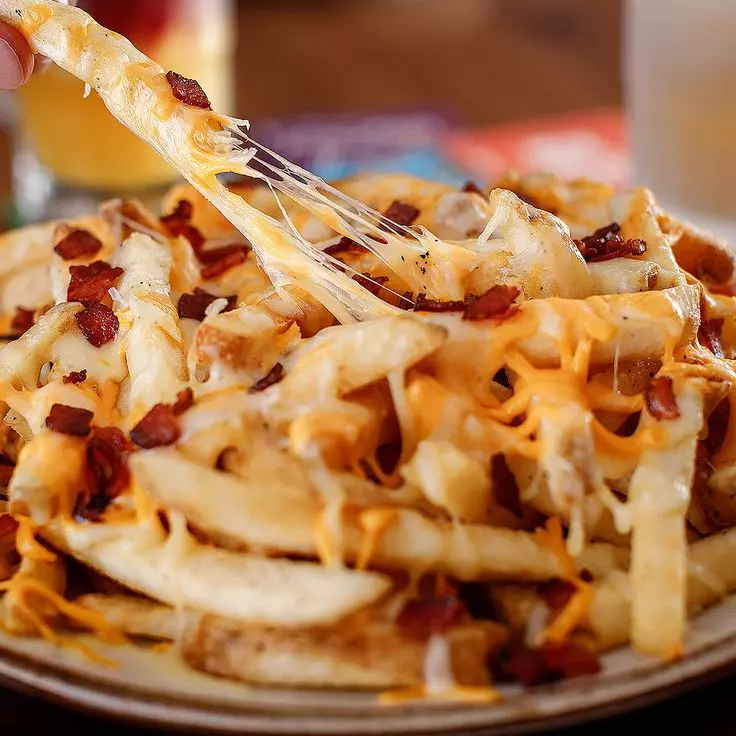 fritas queijo e bacon