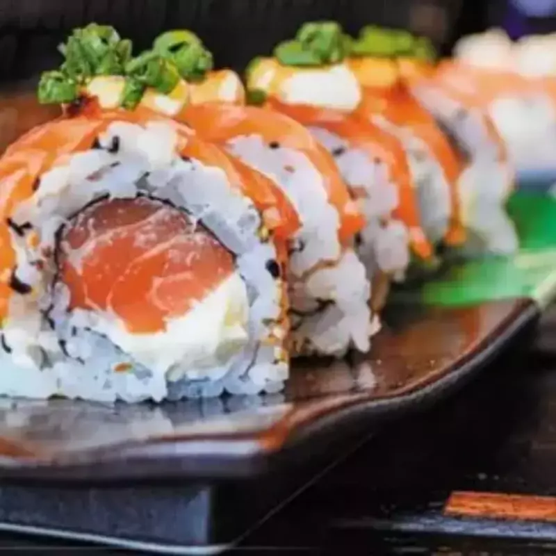 Uramaki Salmão Premium Blade