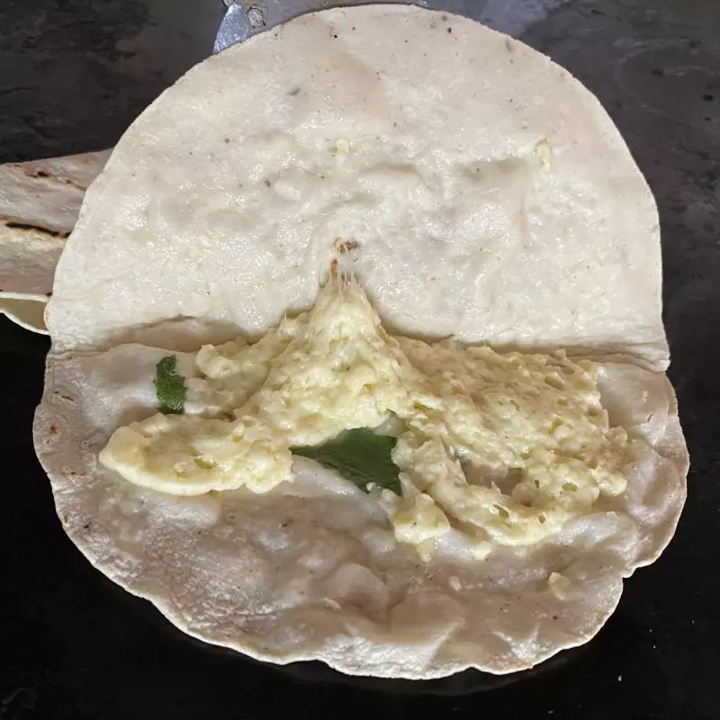 Quesadilla de queso.