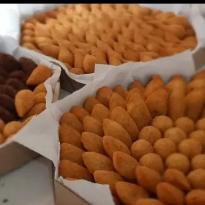 100 Salgadinhos variados