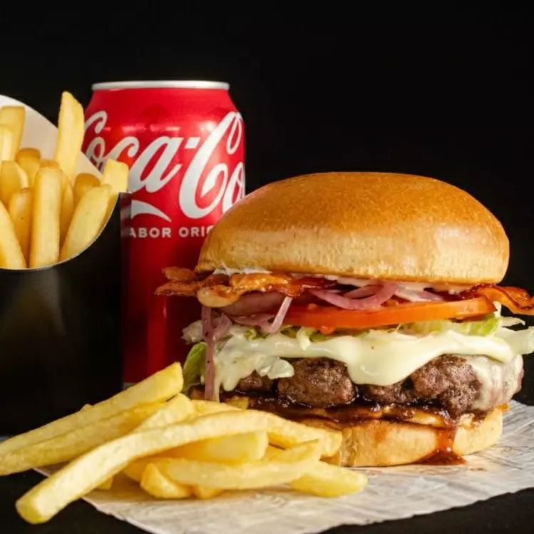 Celestial + Batata + Bebida