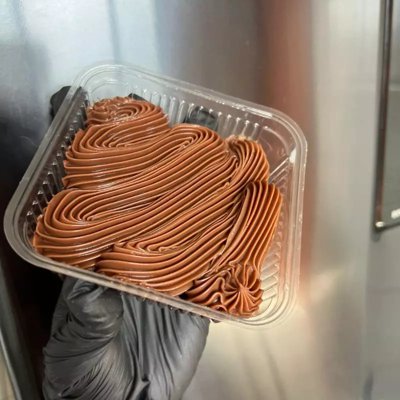 Quadrado de Brownie de Brigadeiro