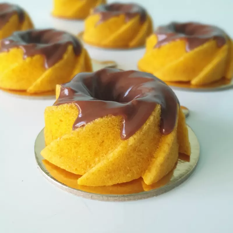 Carrot cake with brigadeiro