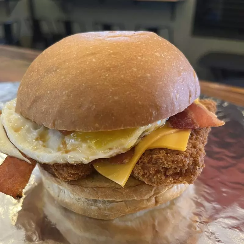 Burger chicken + 🍟