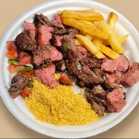 Churrasco Carne E Frango com Fritas