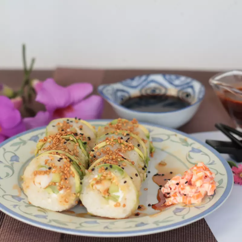 Sushi Aguacate