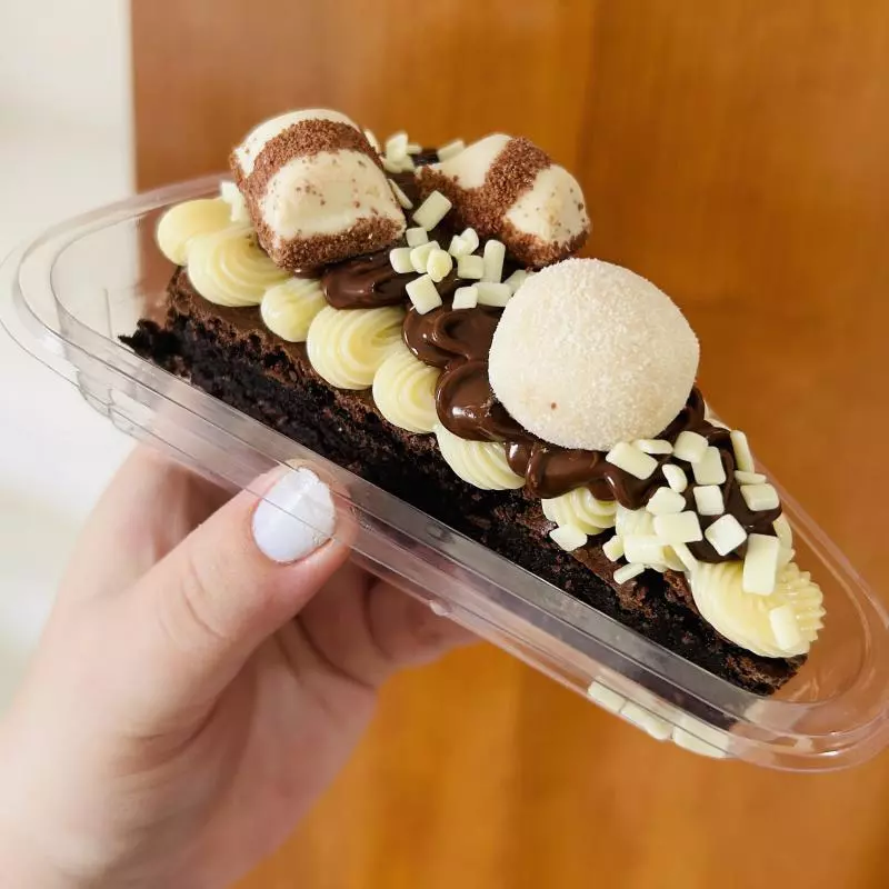 Fatia Brownie Kinder Bueno