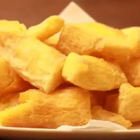 MANDIOCA FRITA