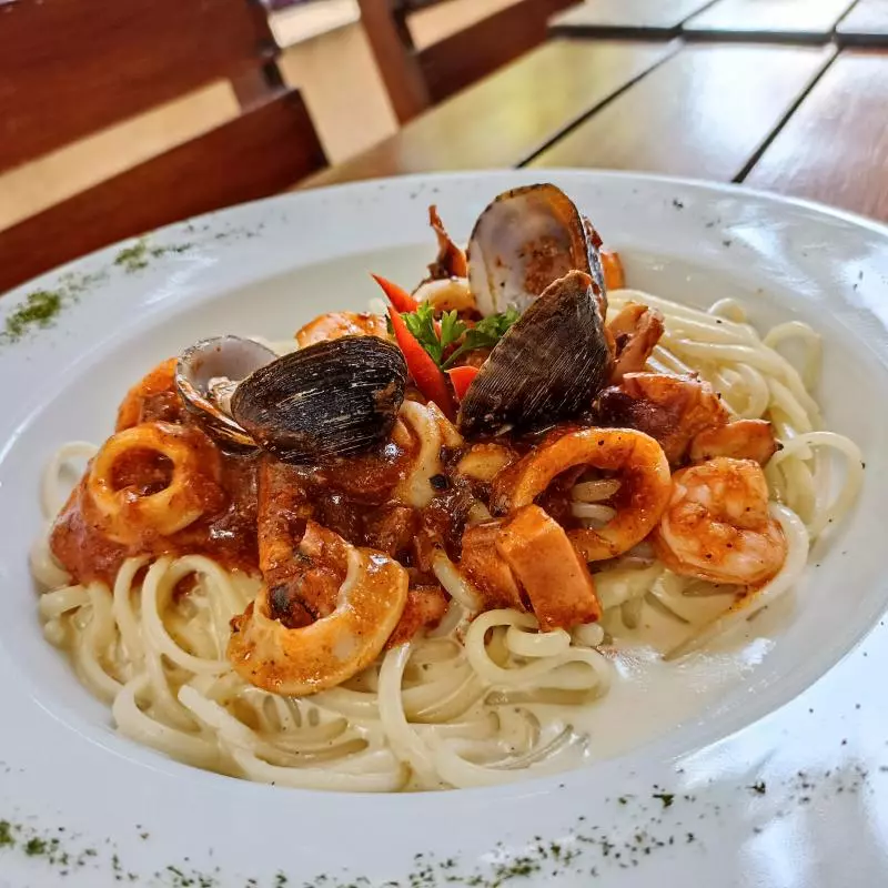 Spaghetti C Mariscos A La Parrilla