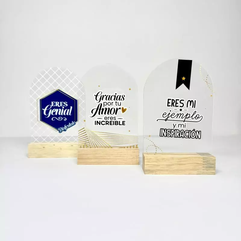 Acrílico decorativos padre