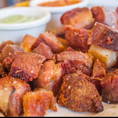 PORCIÓN DE CHICHARRÓN