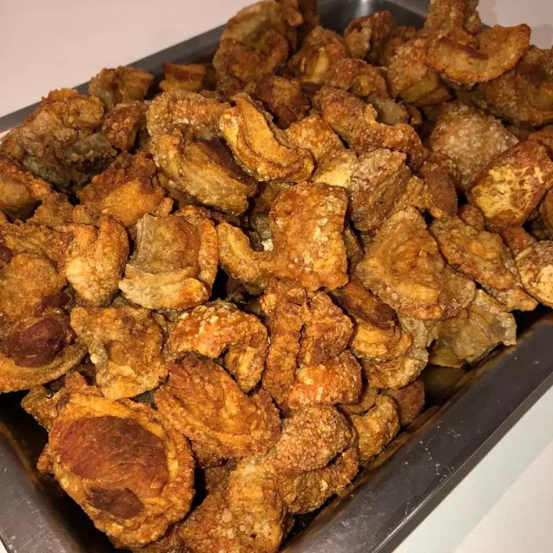 Porção pequena de torresmo