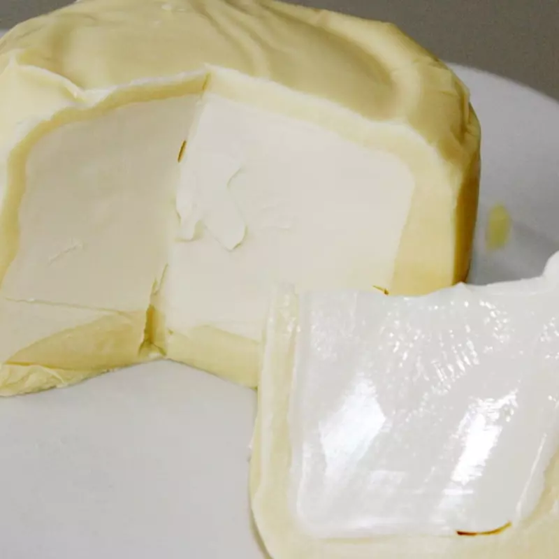 QUEIJO CANASTRA TRUFADO C/REQUEIJÃO