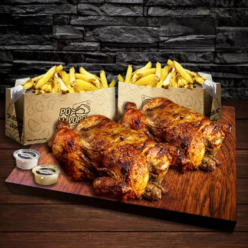 PROMO: 2 Pollos + papas + cremas