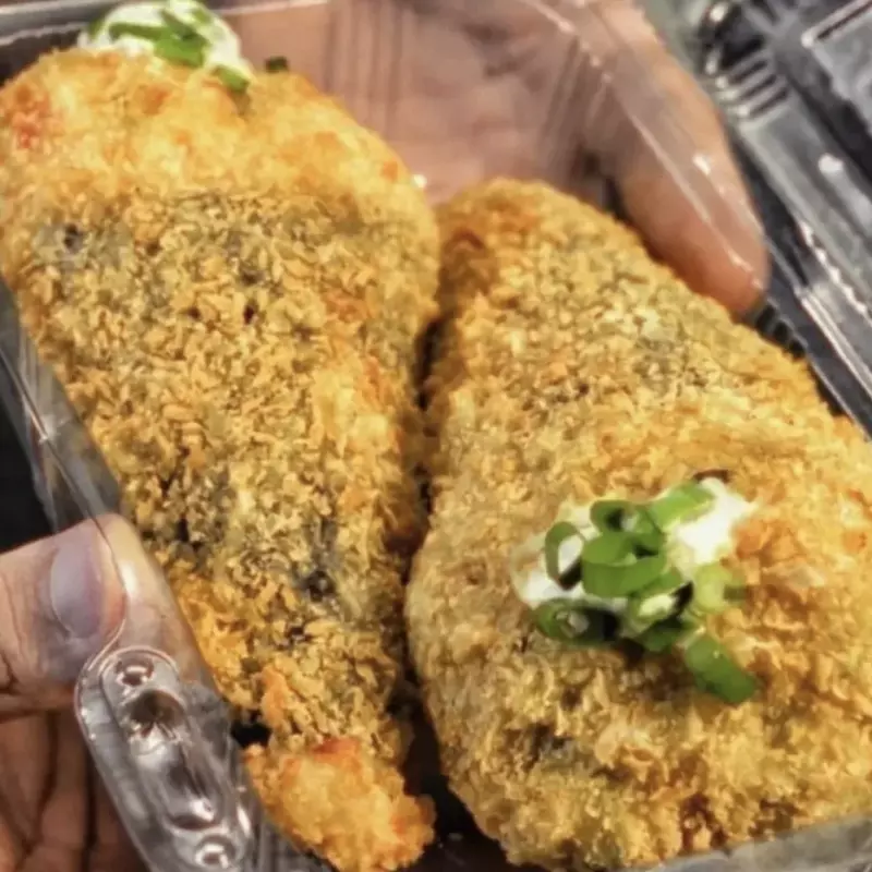 2 temaki fritos de skin