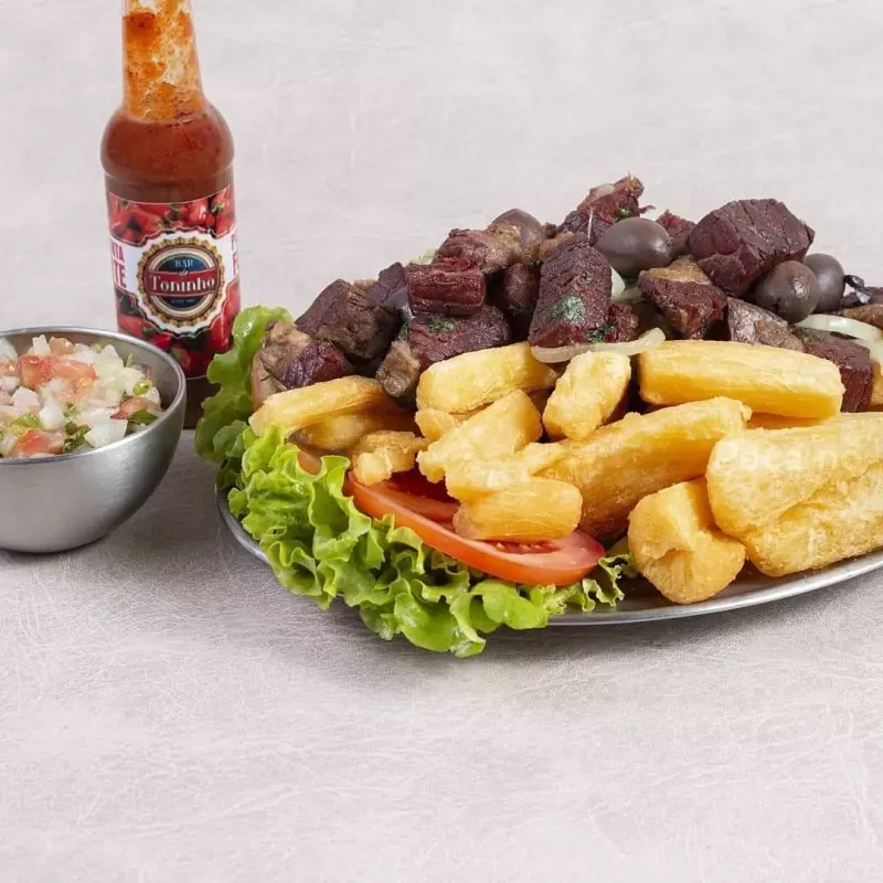CARNE SECA COM MANDIOCA