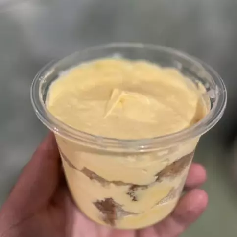 Bolo de pote de Maracujá