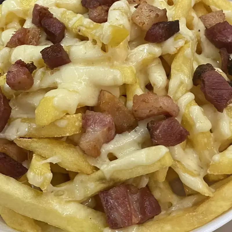 BATATA, QUEIJO E BACON GRANDE