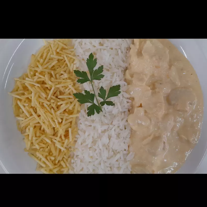 Strogonoff de Frango