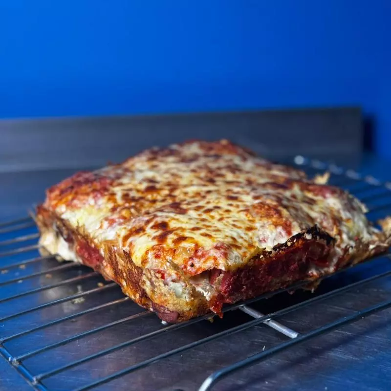 Pizza rellena
