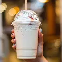 FRAPPE DE CHOCOLATE BLANCO