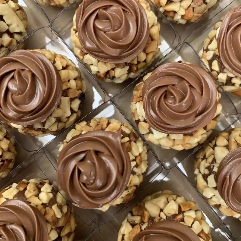 Brigadeiro nutella e castanhas cento