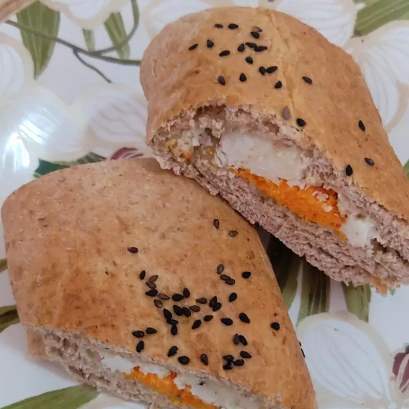 Enroladinho de queijo minas