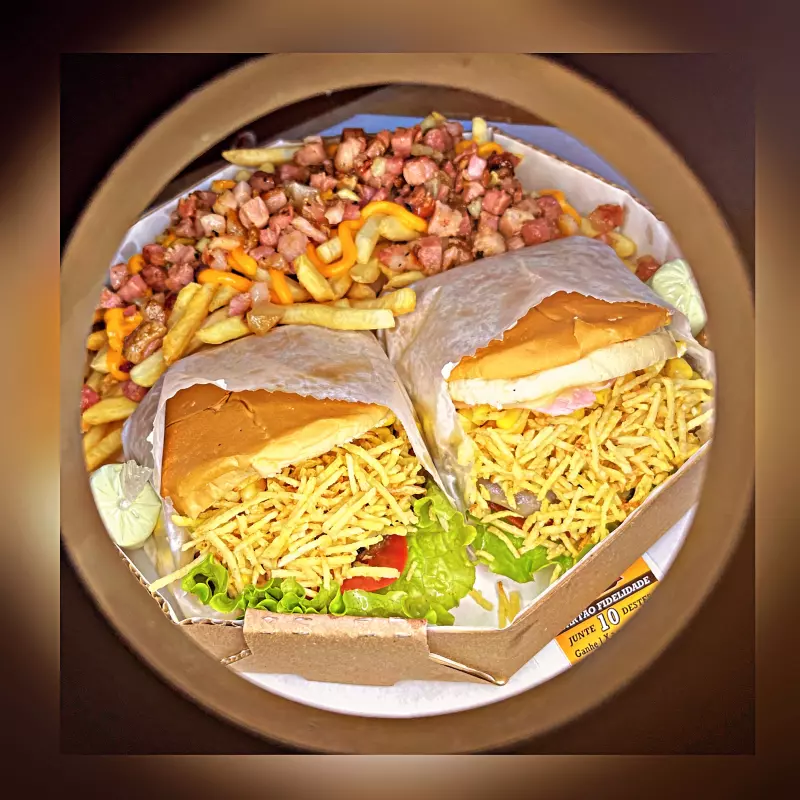 2 x salada fritas bacon e cheddar