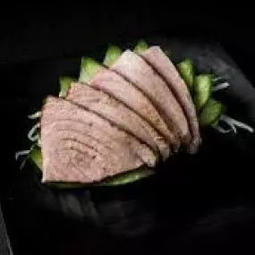 4 Sashimi de Atum Maçaricado