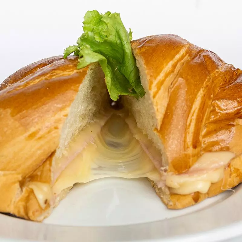 Croissant mixto