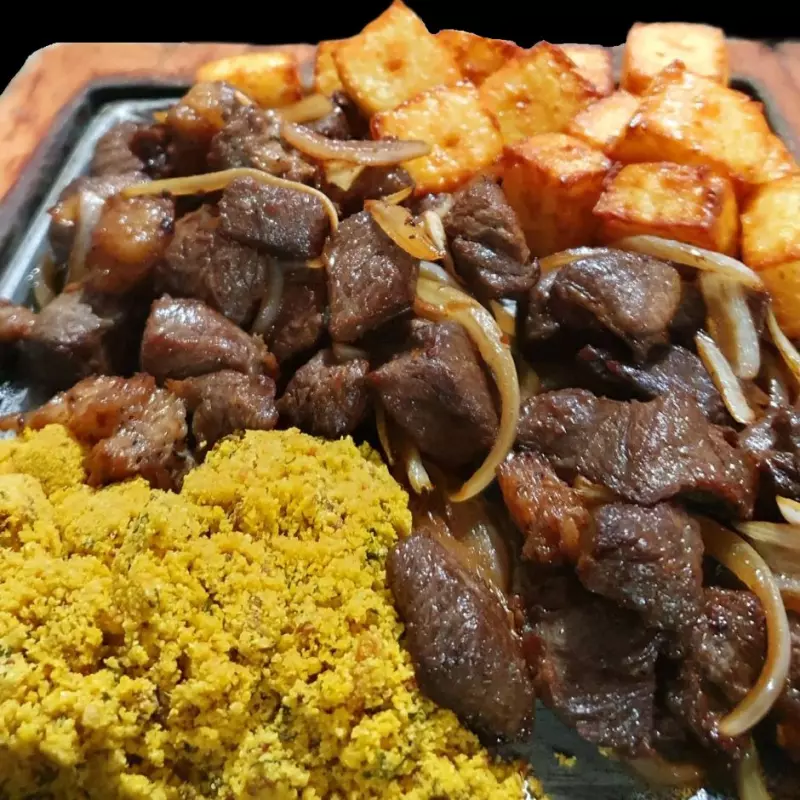 CARNE DE SOL COM QUEIJO COALHO