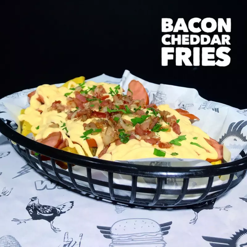 Bacon cheddar fries