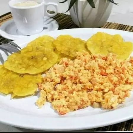 HUEVOS